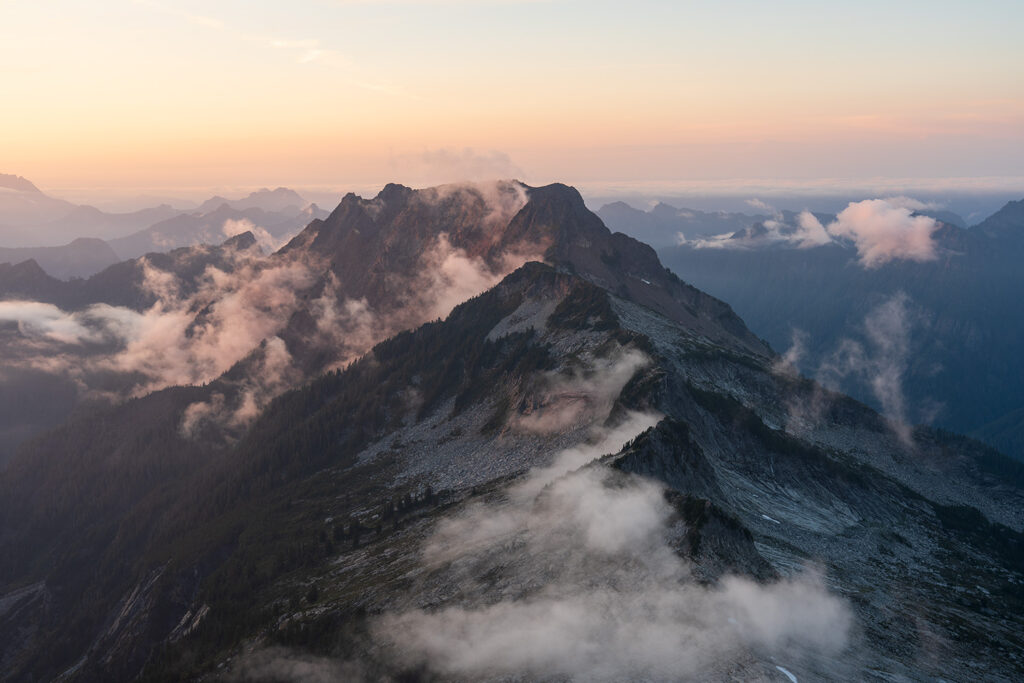 view from vesper peak looking down at north cascades
