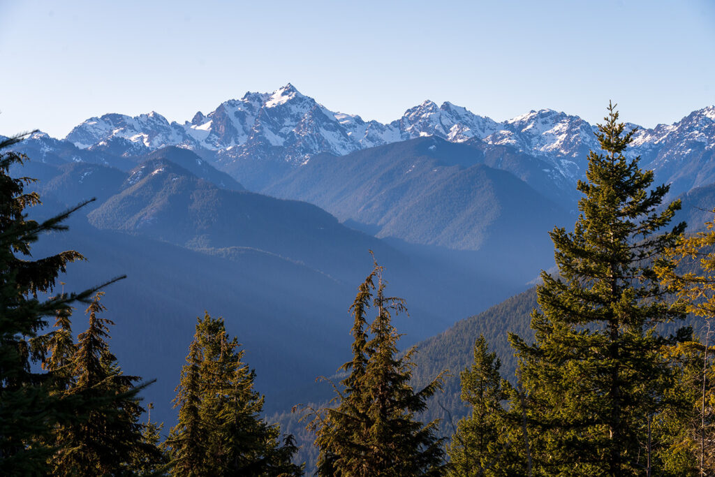 stunning views from north view point on mount walker looking towards mount constance and warrior peaks