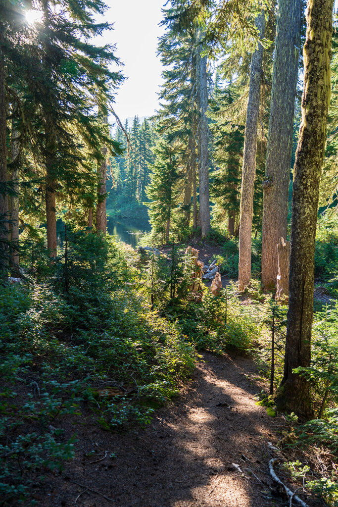 hope lake thunder mountain lakes PCT trail