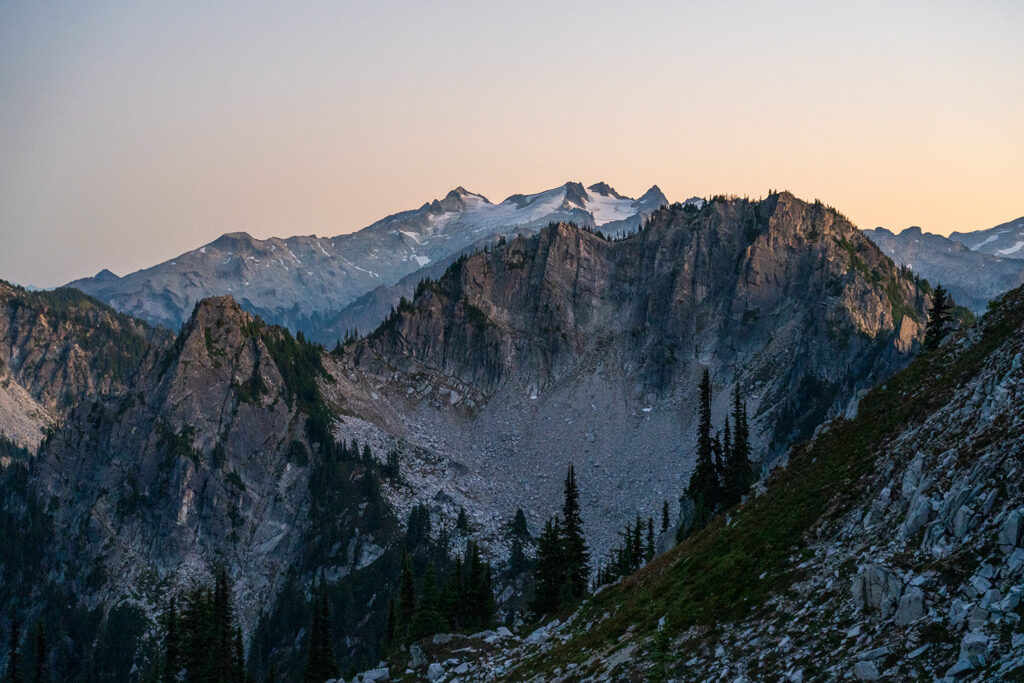mount daniel from thunder mountain lakes evening sunset